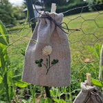 Embroidery kit: Flora Danica linen bag Trifolium repens