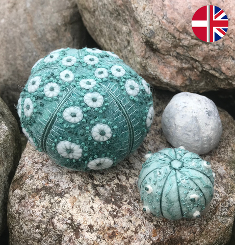 Embroidery kit: Sea urchins Ocean